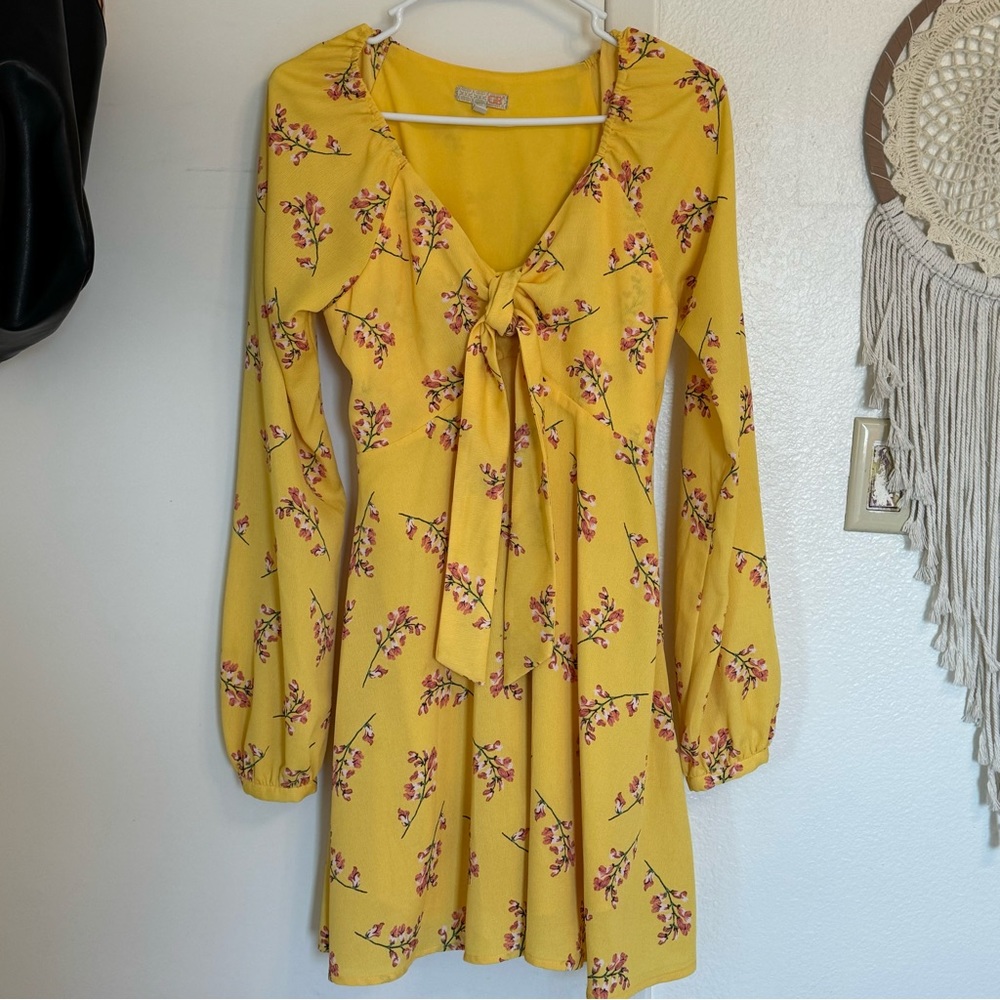 Yellow dress